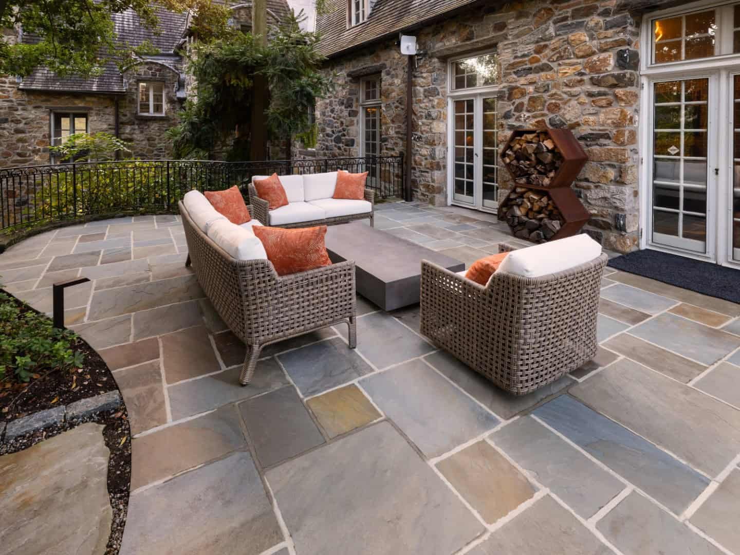 Hire A Qualified Mason Well-Versed In Artisan Masonry in Delaware County, PA