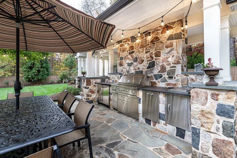 14) Outdoor Kitchen with Slate Patio