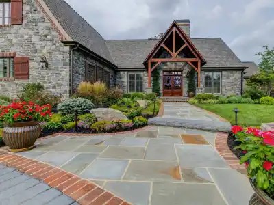 Entrance Cleanup - DiSabatino